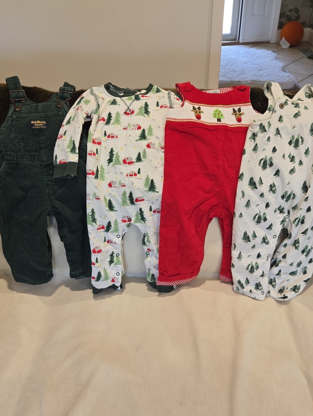 6-9 Month Christmas Clothes
